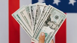 Bolsa americana: veja como investir em dólar